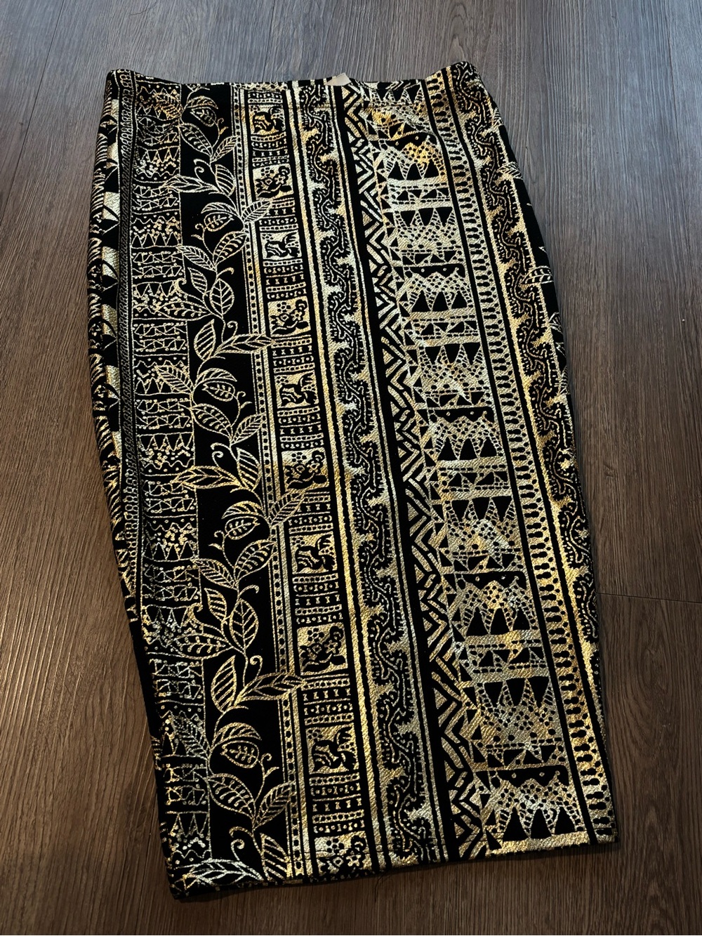 Gold and Black Embroidered Pencil Skirt